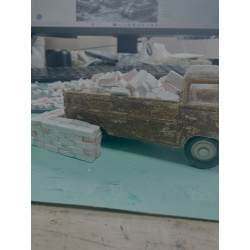 100 Stone cast building bricks in 1 to 28mm scale
